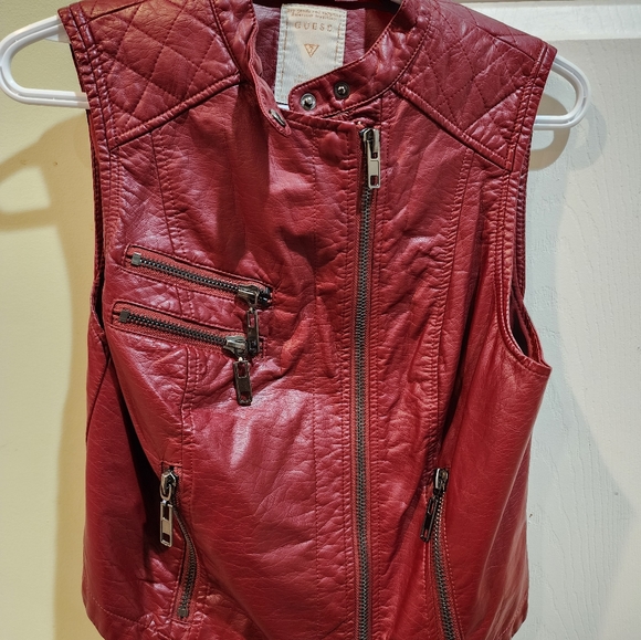Cute Guess Faux-Leather Vest Size Small - Picture 5 of 5
